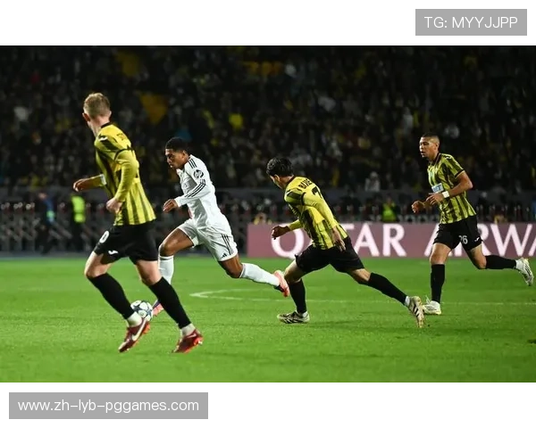 足球比赛中的战略执行与阵型创新 足球比赛中的战略执行与阵型创新